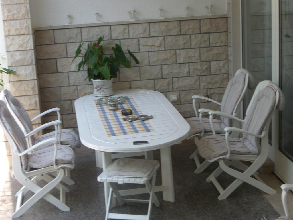 Apartments Villa Jarak Makarska Extérieur photo