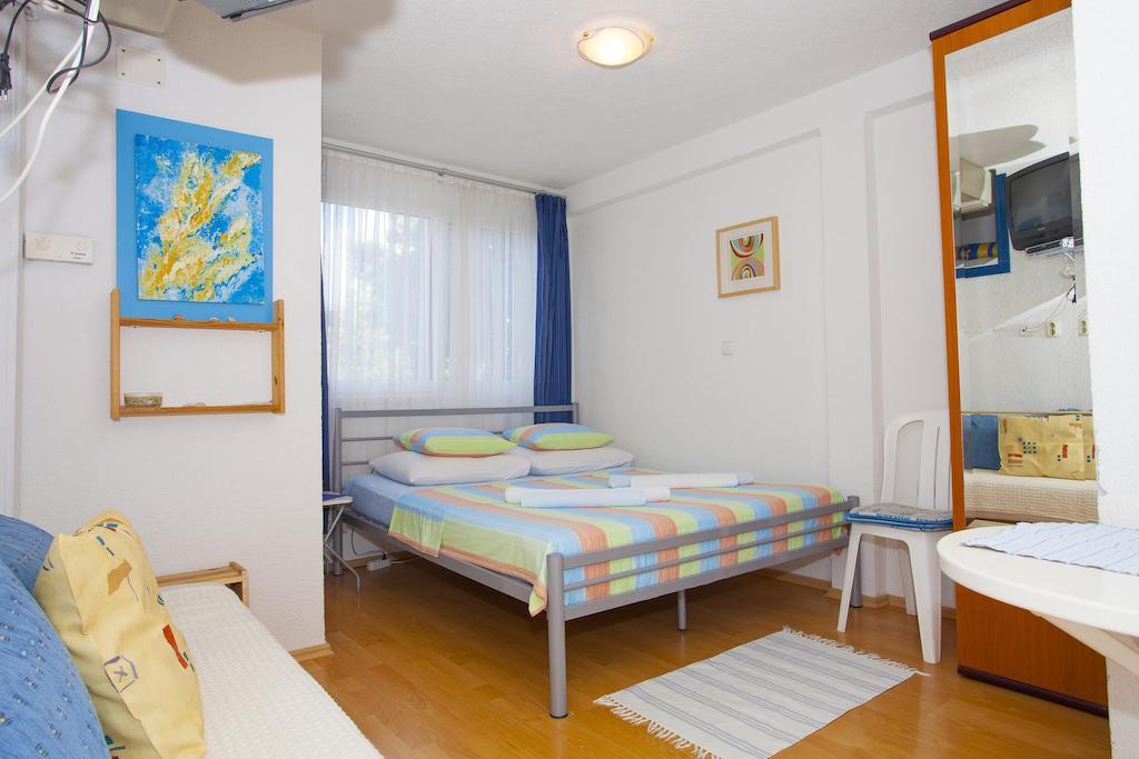 Apartments Villa Jarak Makarska Chambre photo